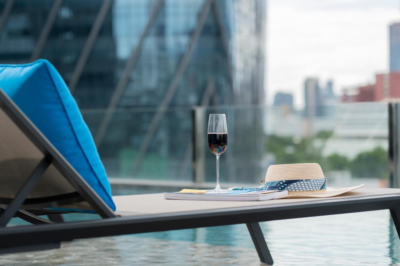 Seekers Finders Rama IV Hotel Surestay Collection By BW Bangkok Zewnętrze zdjęcie