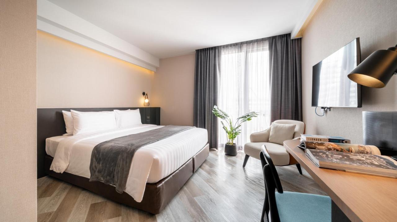 Seekers Finders Rama IV Hotel Surestay Collection By BW Bangkok Zewnętrze zdjęcie