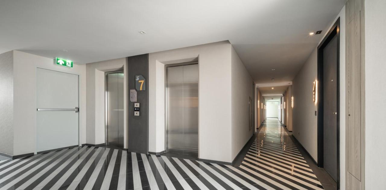 Seekers Finders Rama IV Hotel Surestay Collection By BW Bangkok Zewnętrze zdjęcie